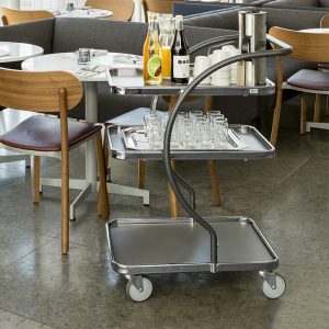 Chariots de service C-Line – 2 ou 3 étagères